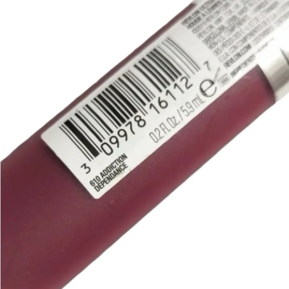 💎 Revlon Ultra HD Moisturizing and Velvety Matte Lipstick 610 Addiction